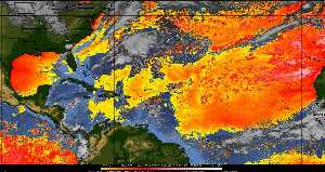 Météo tropicale : Air sec et densité de poussière dans l'air.