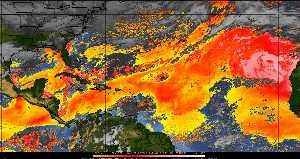 Météo tropicale : Air sec et densité de poussière dans l'air.