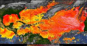 Météo tropicale : Air sec et densité de poussière dans l'air.