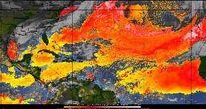 Météo tropicale : Air sec et densité de poussière dans l'air.