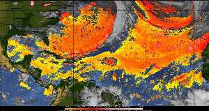 Météo tropicale : Air sec et densité de poussière dans l'air.