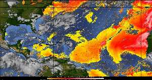 Météo tropicale : Air sec et densité de poussière dans l'air.
