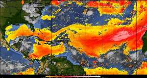 Météo tropicale : Air sec et densité de poussière dans l'air.