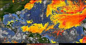 Météo tropicale : Air sec et densité de poussière dans l'air.