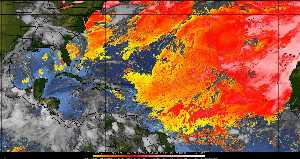 Météo tropicale : Air sec et densité de poussière dans l'air.