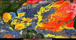 Météo tropicale : Air sec et densité de poussière dans l'air.