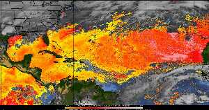 Météo tropicale : Air sec et densité de poussière dans l'air.