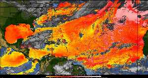 Météo tropicale : Air sec et densité de poussière dans l'air.