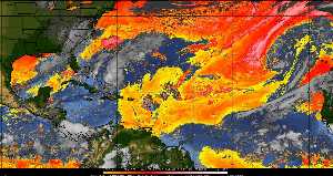 Météo tropicale : Air sec et densité de poussière dans l'air.