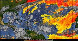 Météo tropicale : Air sec et densité de poussière dans l'air.