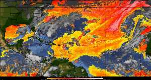 Météo tropicale : Air sec et densité de poussière dans l'air.