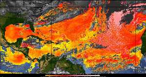 Météo tropicale : Air sec et densité de poussière dans l'air.