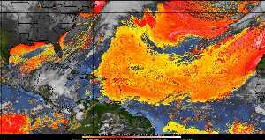 Météo tropicale : Air sec et densité de poussière dans l'air.