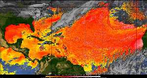 Météo tropicale : Air sec et densité de poussière dans l'air.