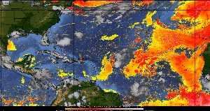 Météo tropicale : Air sec et densité de poussière dans l'air.