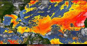 Météo tropicale : Air sec et densité de poussière dans l'air.