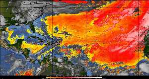 Météo tropicale : Air sec et densité de poussière dans l'air.