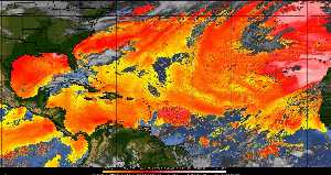 Météo tropicale : Air sec et densité de poussière dans l'air.