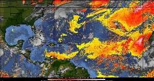 Météo tropicale : Air sec et densité de poussière dans l'air.