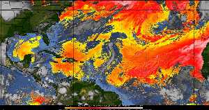 Météo tropicale : Air sec et densité de poussière dans l'air.