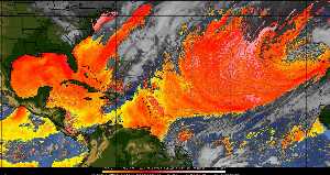 Météo tropicale : Air sec et densité de poussière dans l'air.