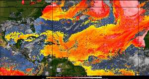 Météo tropicale : Air sec et densité de poussière dans l'air.