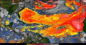 Météo tropicale : Air sec et densité de poussière dans l'air.
