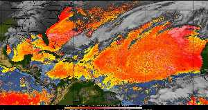 Météo tropicale : Air sec et densité de poussière dans l'air.