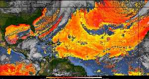 Météo tropicale : Air sec et densité de poussière dans l'air.