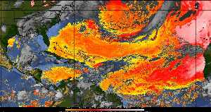 Météo tropicale : Air sec et densité de poussière dans l'air.