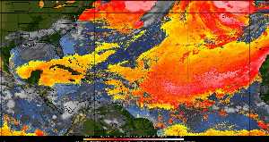 Météo tropicale : Air sec et densité de poussière dans l'air.