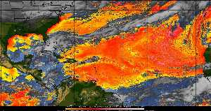 Météo tropicale : Air sec et densité de poussière dans l'air.