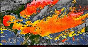 Météo tropicale : Air sec et densité de poussière dans l'air.