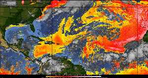 Météo tropicale : Air sec et densité de poussière dans l'air.