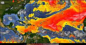 Météo tropicale : Air sec et densité de poussière dans l'air.
