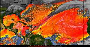 Météo tropicale : Air sec et densité de poussière dans l'air.