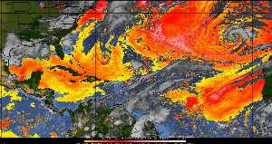 Météo tropicale : Air sec et densité de poussière dans l'air.