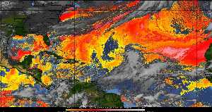 Météo tropicale : Air sec et densité de poussière dans l'air.