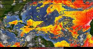 Météo tropicale : Air sec et densité de poussière dans l'air.