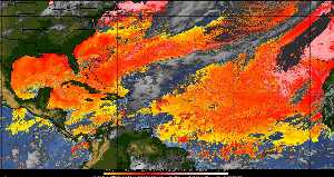 Météo tropicale : Air sec et densité de poussière dans l'air.