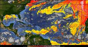 Météo tropicale : Air sec et densité de poussière dans l'air.