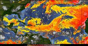 Météo tropicale : Air sec et densité de poussière dans l'air.