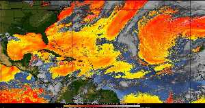 Météo tropicale : Air sec et densité de poussière dans l'air.
