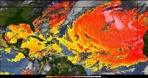 Météo tropicale : Air sec et densité de poussière dans l'air.