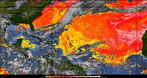 Météo tropicale : Air sec et densité de poussière dans l'air.