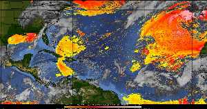 Météo tropicale : Air sec et densité de poussière dans l'air.