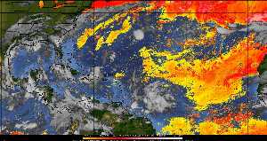 Météo tropicale : Air sec et densité de poussière dans l'air.