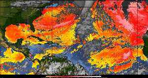 Météo tropicale : Air sec et densité de poussière dans l'air.