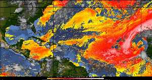 Météo tropicale : Air sec et densité de poussière dans l'air.