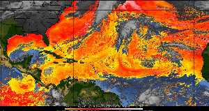 Météo tropicale : Air sec et densité de poussière dans l'air.